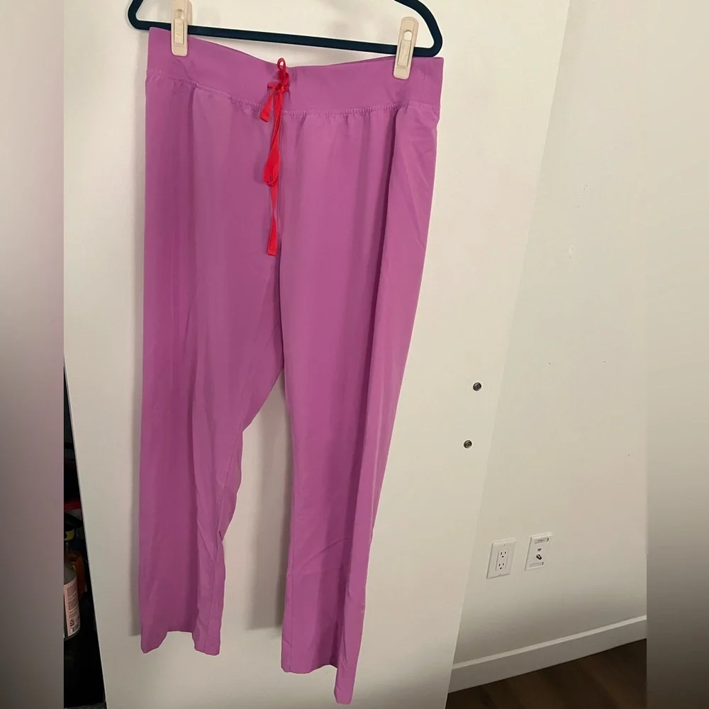 Figs - High waisted Livingston scrub pants in pink cloud (Tall XL) - Picture 5 of 11